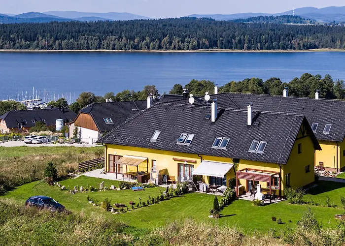 Jasmin Appartement Frymburk